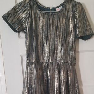 Size M Elegant Dress Gold Foil Color